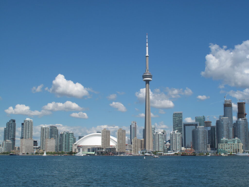 多伦多